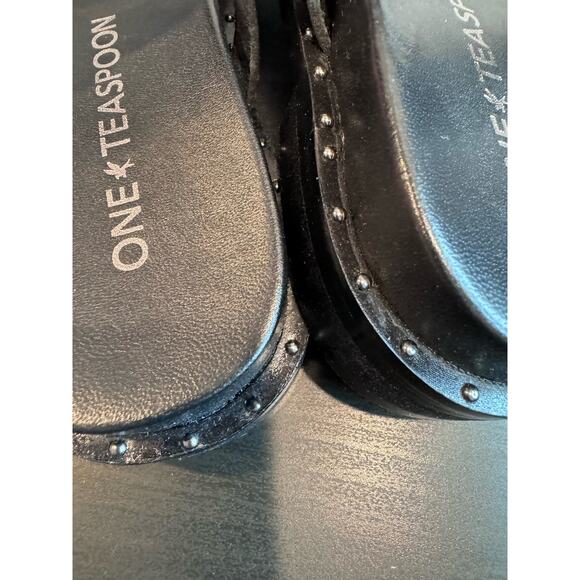 NWT‎ one teaspoon Elise slide black studded 169 - Picture 3 of 6